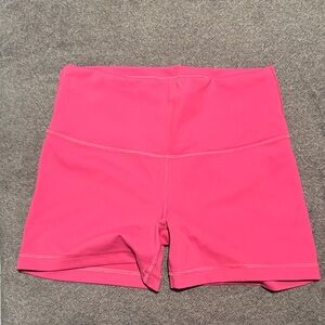 lululemon Wunder Train HR Short 4”